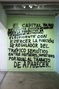 Vitrinazo en Valenzuela y Klenner